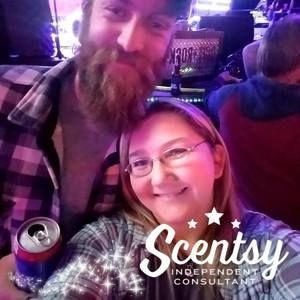 Meet your Posher, Nikki